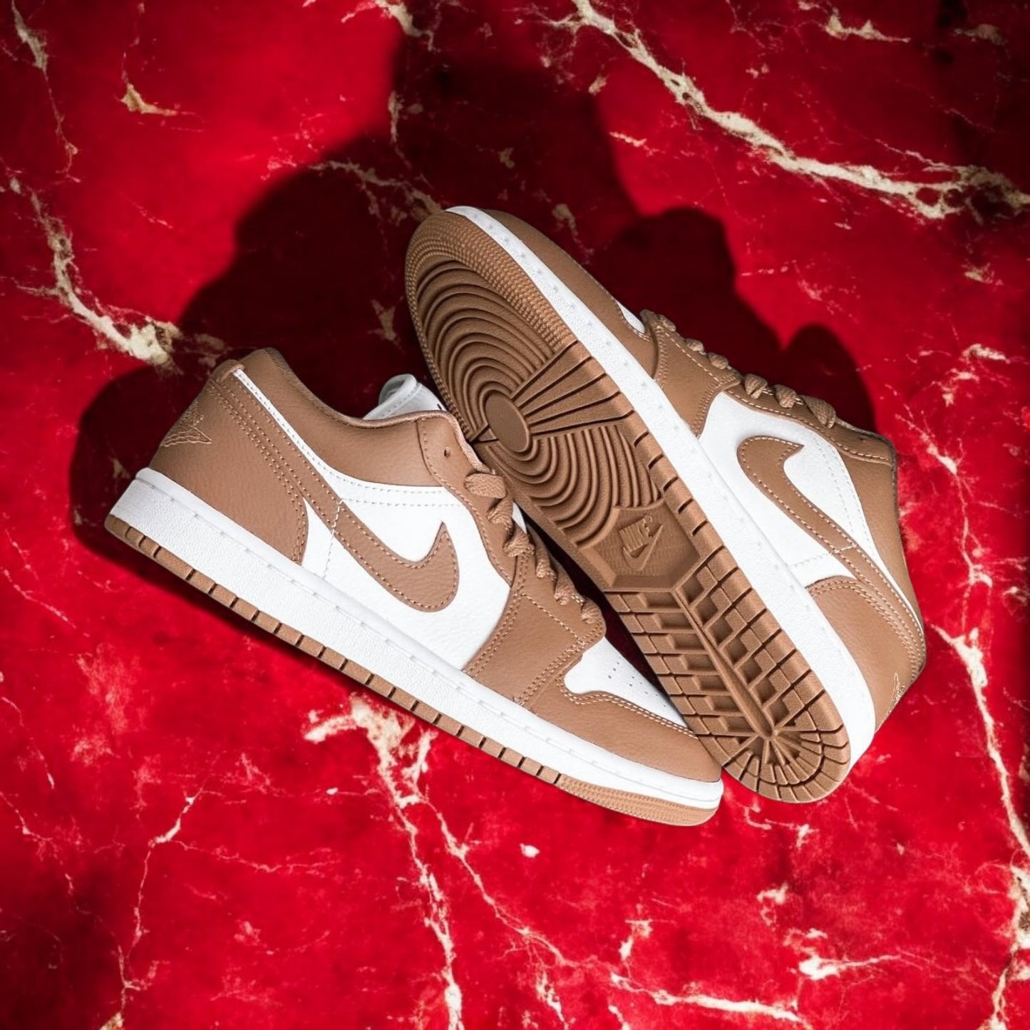 WMNS AIR JORDAN 1 LOW ARCHAEO BROWN