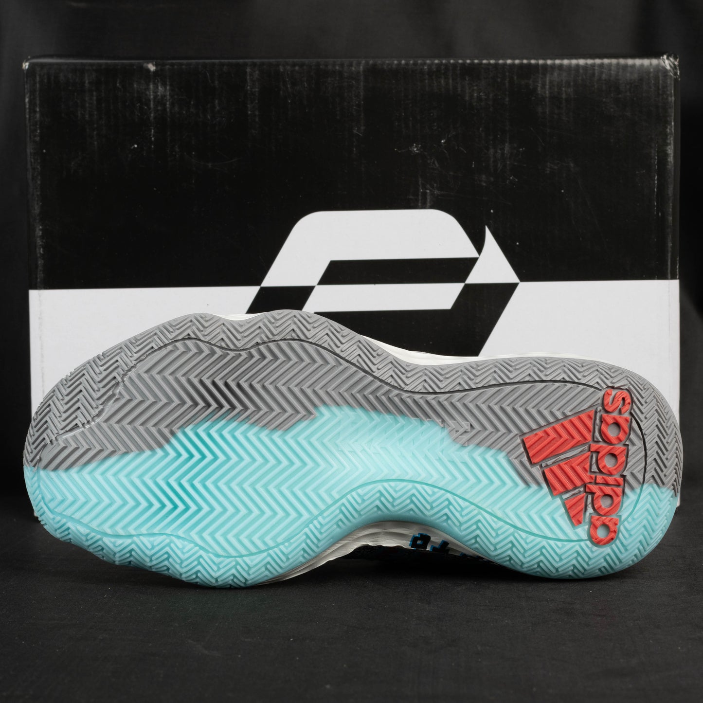 Adidas Dame 6 7xB