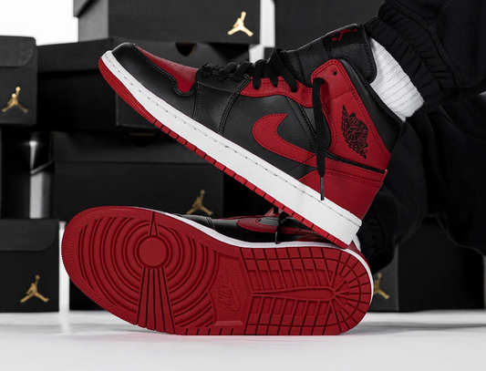 Nike Air Jordan 1 Mid Banned