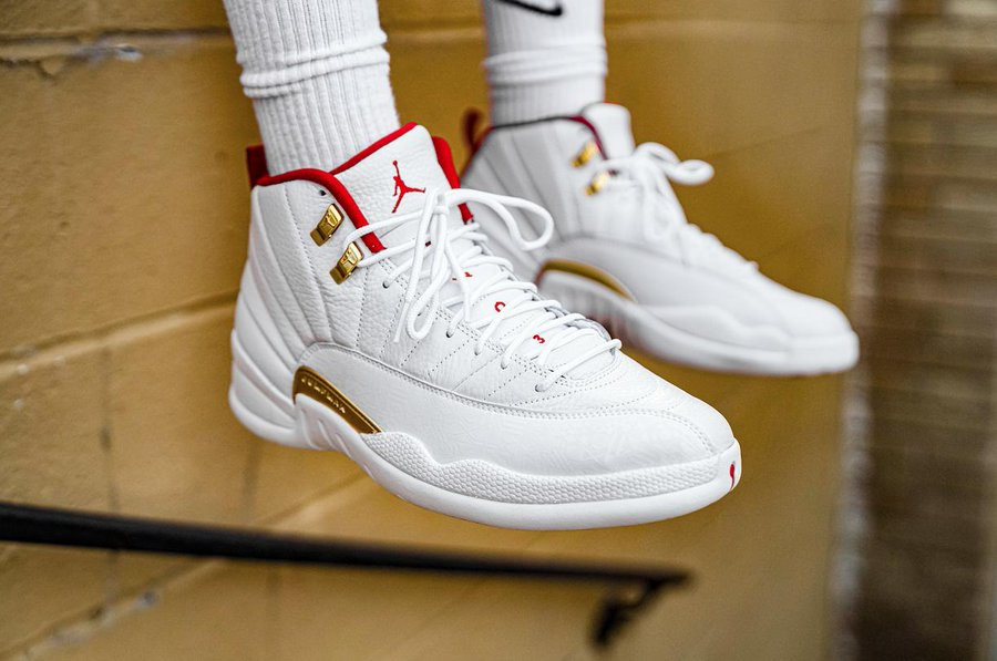 NIKE AIR JORDAN 12 FIBA