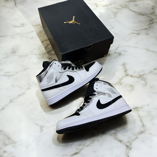 NIKE AIR JORDAN 1 MID ALTERNATE THINK