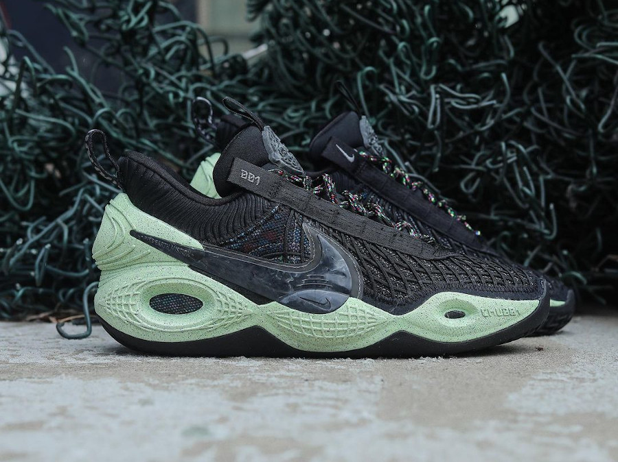 Nike Cosmic Unity Green Glow