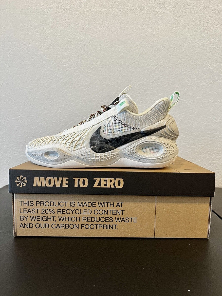 Nike Cosmic Unity